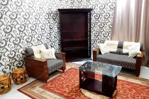 Three bedrooms fully furnished Air-conditioned Apt - Image 5
