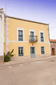 Amarilla Arribes Vintage Country House with Patio - Image 2