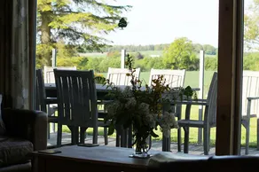 Exceptional lodge in private woodland with luxury steam room - Image 2
