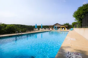 Charming Treetop Villa Escape in Osage Beach - Image 3