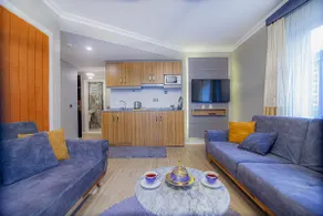 Spacious Home Close To Center - Image 3