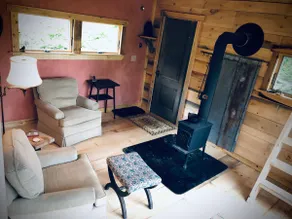 Off Grid Secluded Cabin on 37 Acre Farm - Image 2