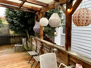 4BR Seattle Home • Sleeps 12 • Walk to Light Rail - Image 5