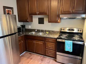 Carter #1, Two bedroom unit near Xavier, Downtown - Image 2