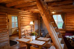 Quimper Cabin - Image 2