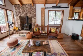 The Starstruck Chalet - Pristine Mountain Views! - Image 3