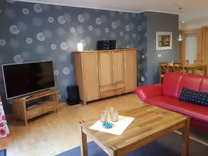 Poppy seed apartment with large terrace - Image 4