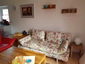 Poppy seed apartment with large terrace - Image 5