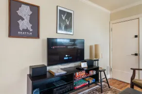 Tucked Away Bungalow | Office + Parking + Wifi - Image 3