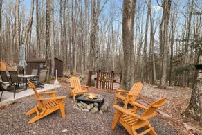 Mountain Chalet Retreat 4 bedrooms,3 baths,hot tub, sauna, game room, firepit  - Image 5