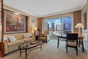 NEW! STRIP BALCONY - MGM SIGNATURE STUDIO SUITE - Image 5