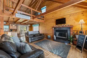 Lake Daze Escape- Entire Cabin on Barren River Lake! - Image 4