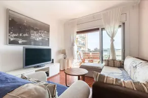 Apartment Muralla in der Nähe von Barcelona und Bahnhof. - Image 3