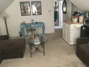 Cozy king bedroom/living room with 2 sofa/2 tv’s - Image 4