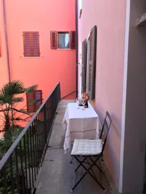 Unique apartment with Ticino charm - Image 3