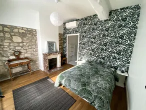 All the charm of an old presbytery - Image 4
