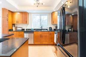 Spacious Riverfront Cottage - Image 5