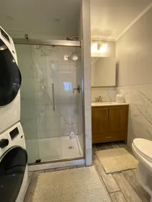 1 bed, 2 rooms, 4 guests Cute&new. Free parking - Image 5