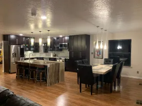 Mountain View Estates with an Awesome view and 4br - Image 4