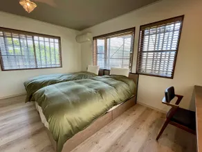 Hayama House overlooking the sea: Ocean View! A cottage with a wooden deck where you can enjoy the sea breeze and view Mt. Fuji and Enoshima - Image 5