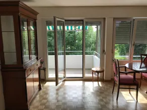 Entire modern apartment - Image 2
