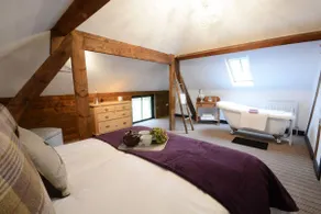 Betsey Trotwood. Historic stylish 2-bed cottage. - Image 2