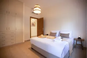 Ocean Pearl 2-BR Apt W/ 24/24 Power in Batroun - Image 2
