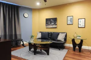 Philly Sport Apartment By Vibrant Italian Market - Image 3