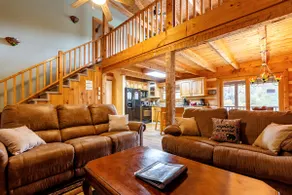 Blue Bonnet Cabin - Family/Pet Friendly & Hot Tub! - Image 4