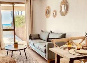 Charming studio facing the sea - Image 2