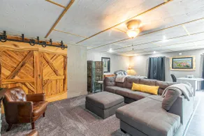 Brand New Studio/ Loft 2 miles to Current River! - Image 2