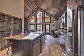 The Wapiti Cabin! 90 mins to 2026 FIFA World Cup! - Image 3
