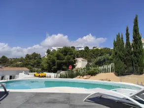 Beautiful apartment in a villa with a pool. - Image 2