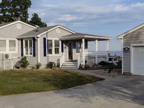 Da Rivah House - Image 2