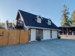Cozy Trek Ridge Escape w/HotTub Near Mount Rainier - Image 2
