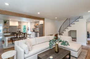 TOP AIRBNB IN BELLBROOK! 10 ACRES IN THE WOODS! - Image 2