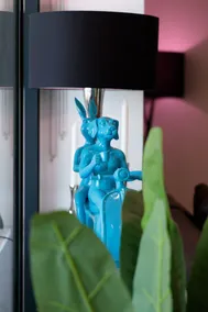 Modern 2Brm Waterfront Apartment - Image 3