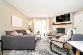 The Wave 🌊 Walking to West Edmonton Mall ★ Netflix Disney+ ★ King Bed! - Image 2