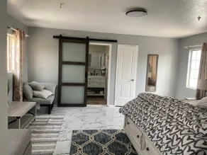 Spacious 5BR|3BA for families - Image 3