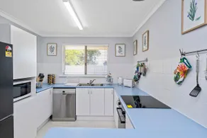 Sarahs Garden Cottage - Image 4