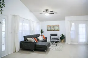 Peaceful Golf Stay 2BR/2BA – Gainesville/Alachua - Image 5