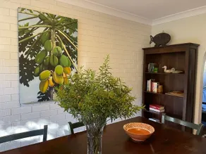 Family-friendly townhouse, 3 mins walk to beach - Image 4