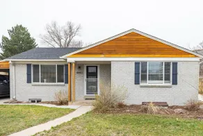 Clean & Comfy House * Ideal Location - Image 3