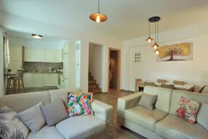 Giannitsa's House - Image 5