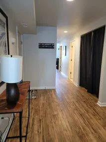 Beach Block Condo Getaway. 4 Bedrooms, 3 Bathrooms - Image 2