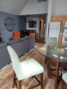 Beach Block Condo Getaway. 4 Bedrooms, 3 Bathrooms - Image 3