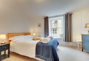Lionsgate View - luxury apartment opposite Alnwick Castle - Image 1
