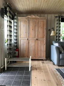 Cozy guest house for family or a group of friends. - Image 3