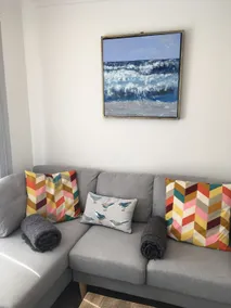Stylish modern dog friendly two bedroom chalet in Dartmouth - Image 3