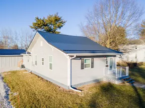 Lindsay's Landing: 3-Bedroom, 2-Bathroom Home - Image 2